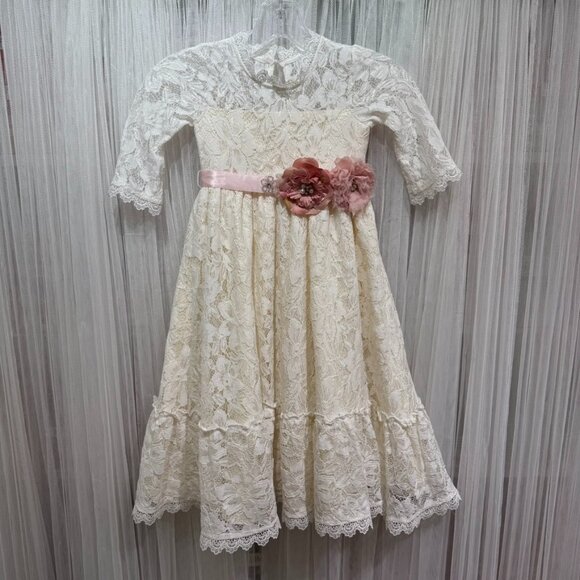 Searington Road Girls Cream Lace Dress with Pink Floral Sash Size 4T/4 - Picture 1 of 13